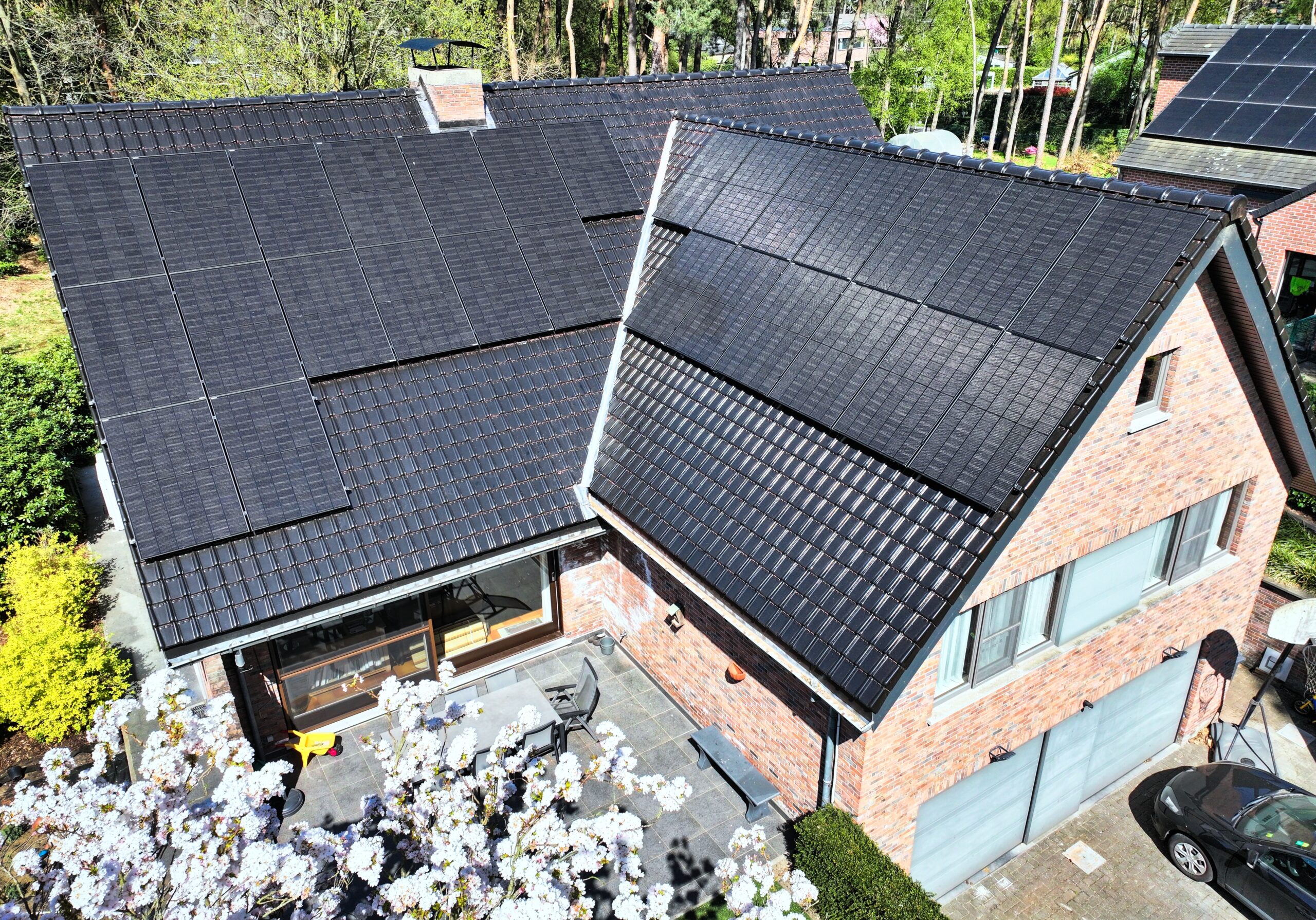 Alpha Energie - Dakrenovatie-Antwerpen-Belgie-Renovatie-Acoperis-Belgia - Sint-Katelijne Waver - Kontich Bonheiden - Puurs-Sint-Amands - Willebroek - Premies - zonnepanelen - Dakrenovatie